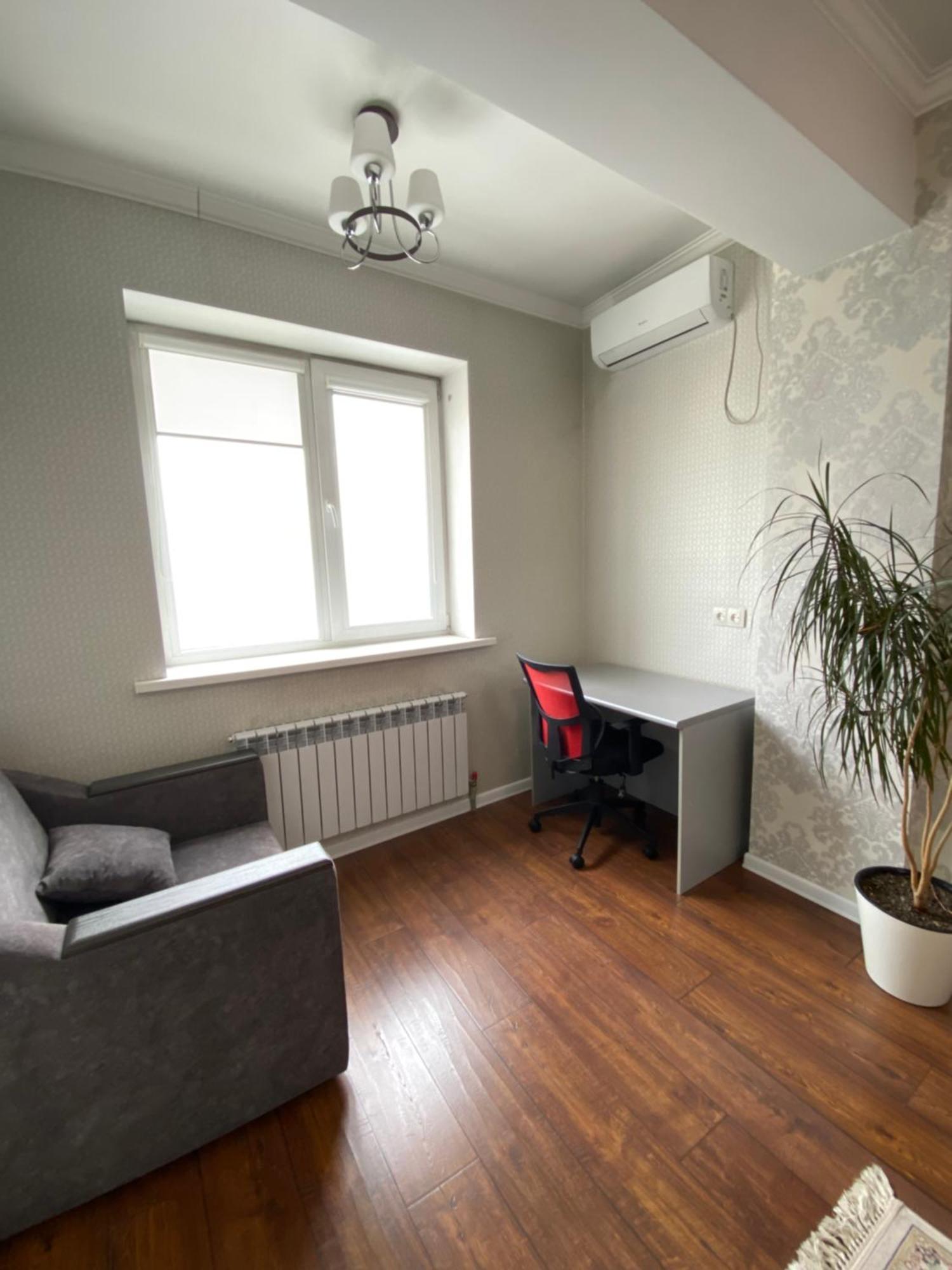 Жк Весна Apartamento Almaty Exterior foto