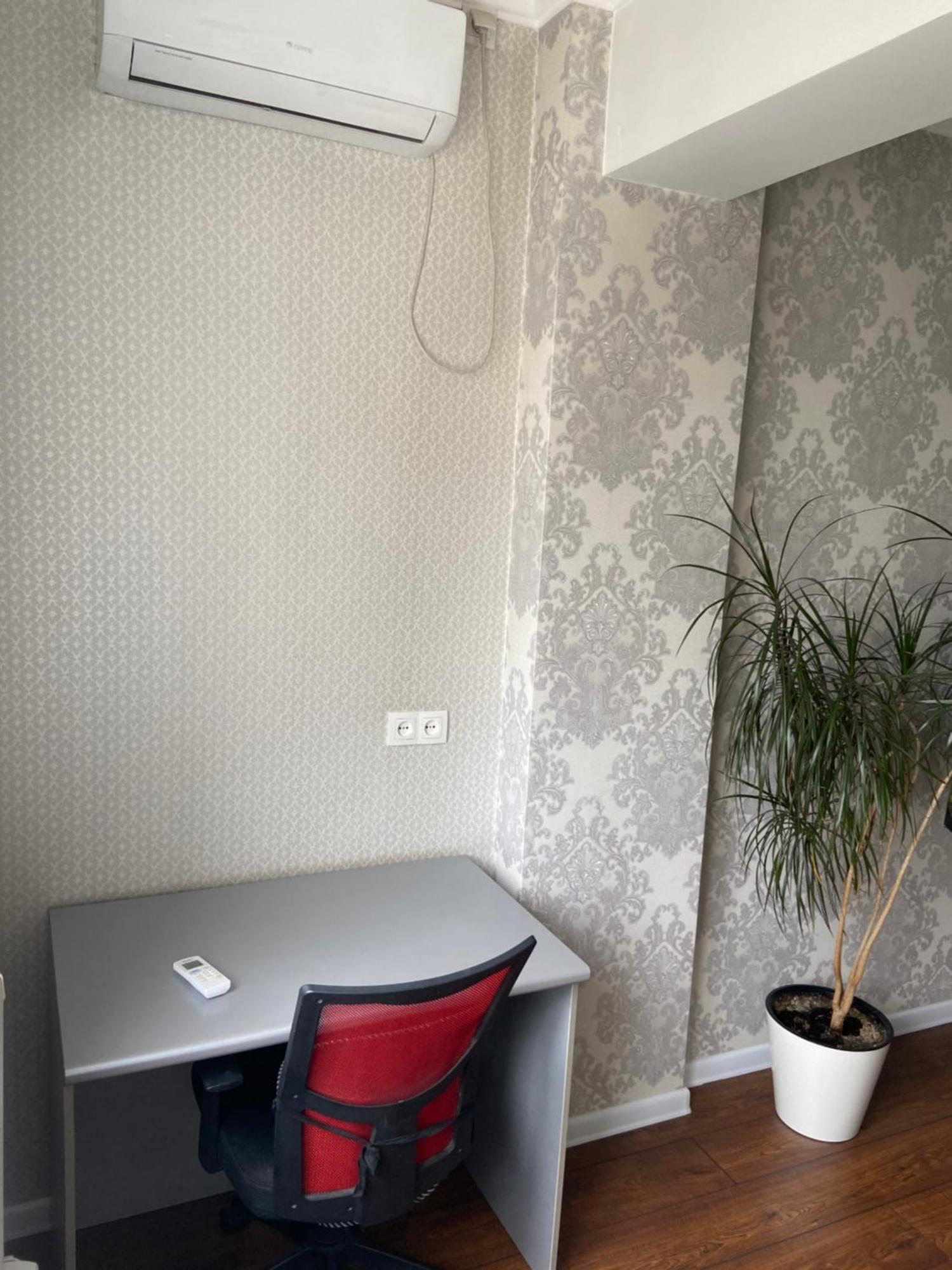 Жк Весна Apartamento Almaty Exterior foto